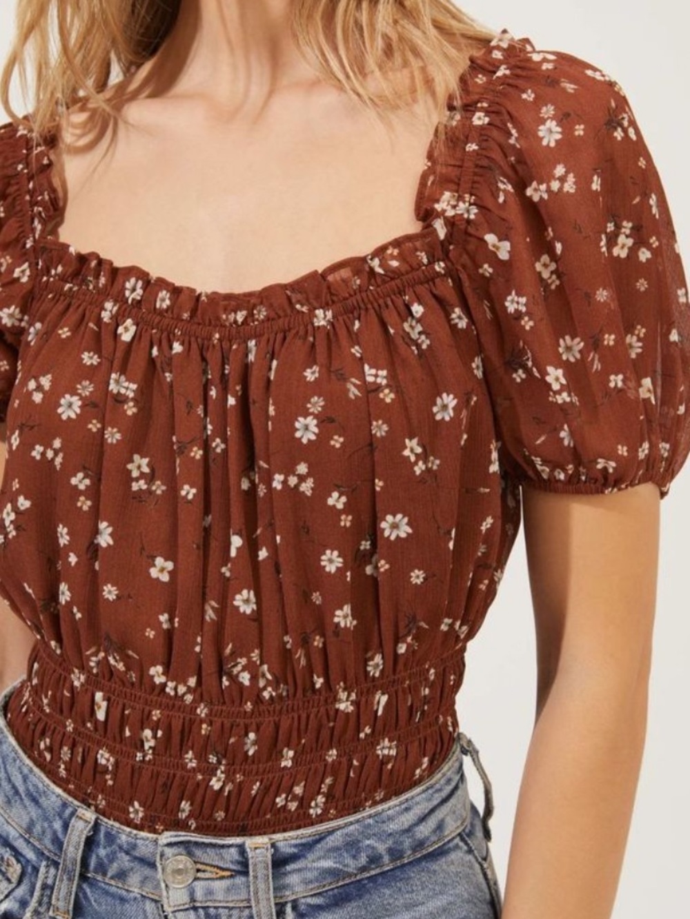 ASTR The Label Ruffle Neck Smocked Bodysuit Floral Off the Shoulder Puff Sleeve